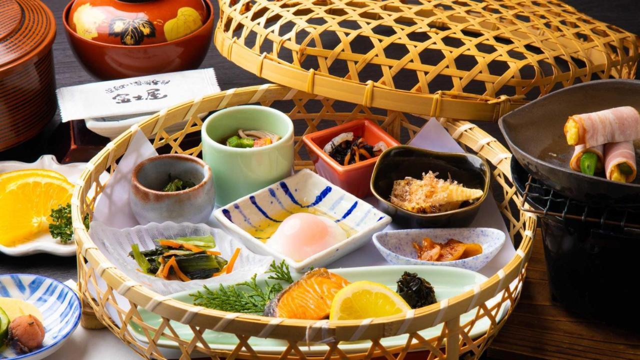 Fujiya Hotel Кага Екстериор снимка